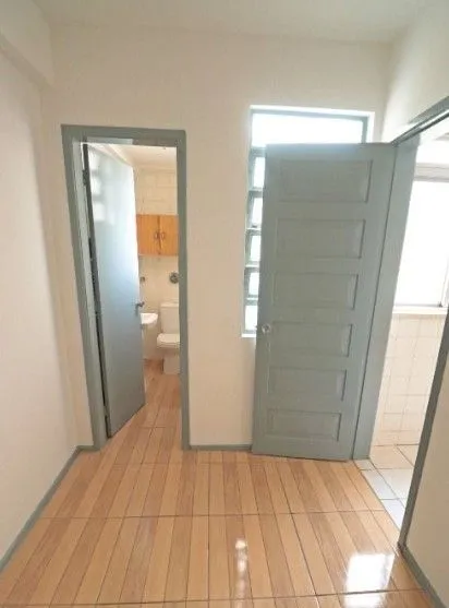 Imagem Apto 02 dorm e 01 vaga, sala, coz, dep emp, frente, 77 m2, Bairro Passo da Areia