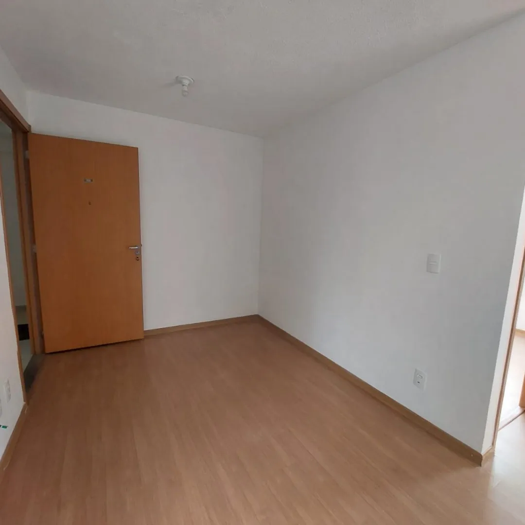 Imagem Apartamento Térreo à Venda - Porto Itapuã / Cecília - Viamão