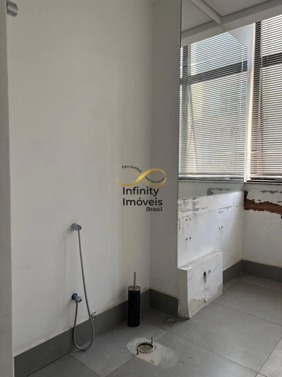 Imagem Sala comercial à venda no bairro Centro - Belo Horizonte/MG