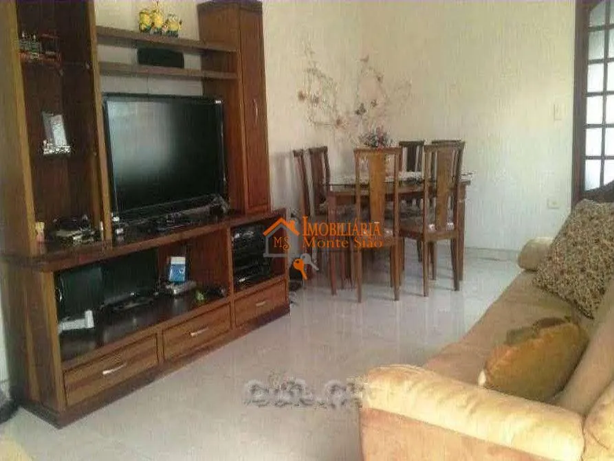 Imagem Sobrado com 2 dormitórios à venda, 150 m² por R$ 795.000,00 - Vila Galvão - Guarulhos/SP