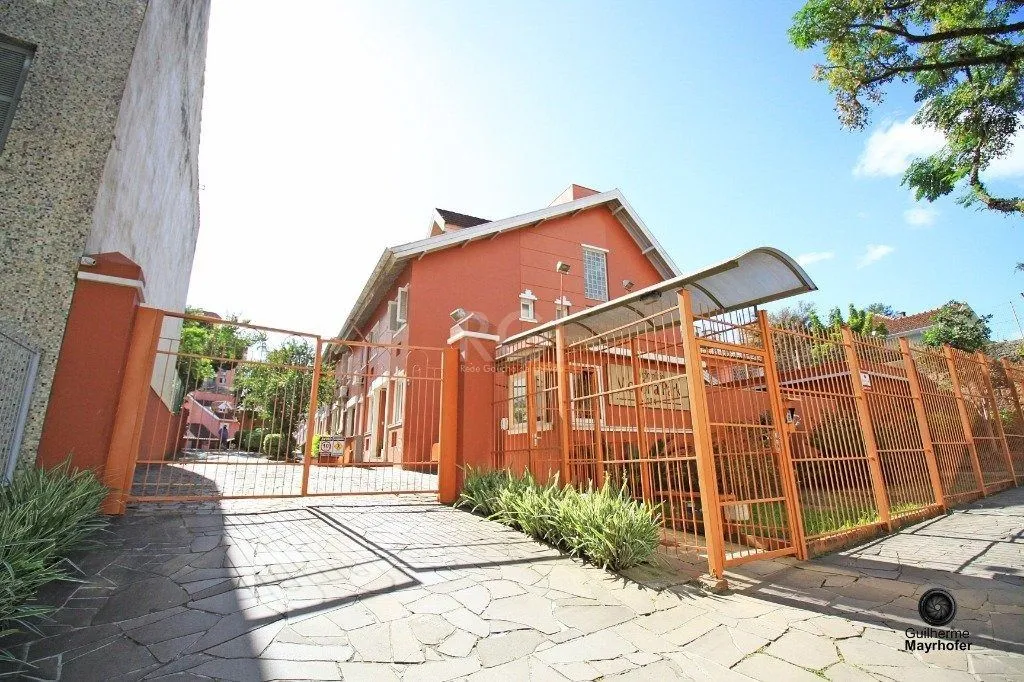 Imagem Casa Condominio para Venda - 107.98m², 3 dormitórios, sendo 1 suites, 1 vaga - Teresópolis
