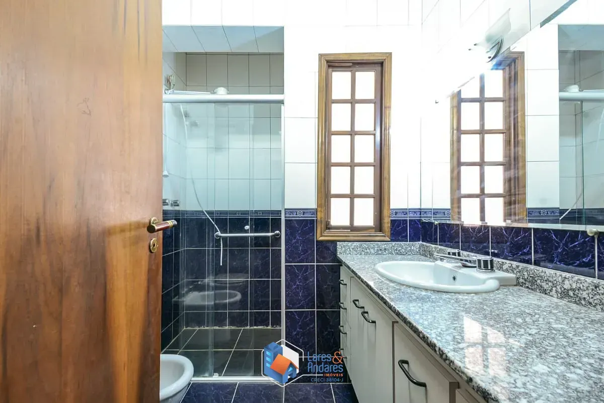 Imagem Casa para venda em Jardim da Glória com 3 quartos, sendo 1 suíte, 280m²