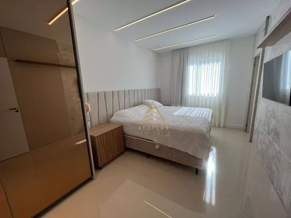 Imagem Apartamento com 4 dormitórios à venda, 145 m² por R$ 2.350.000,00 - Meia Praia - Itapema/SC