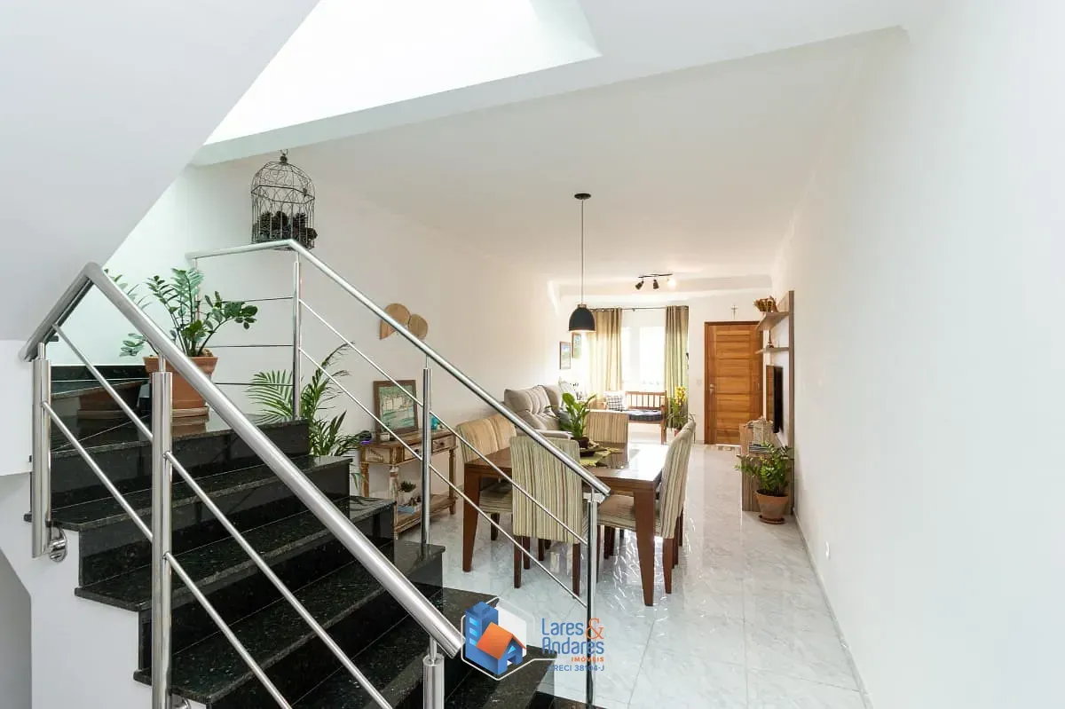Imagem Casa para venda em Parque São Domingos com 3 quartos, sendo 1 suíte, 140m²