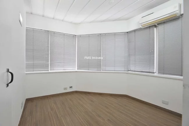 Imagem Conjunto comercial com 100m2 na Vila Olímpia