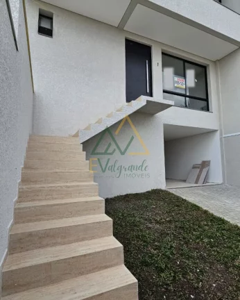 Imagem Sobrado à venda no Bairro Alto Curitiba PR