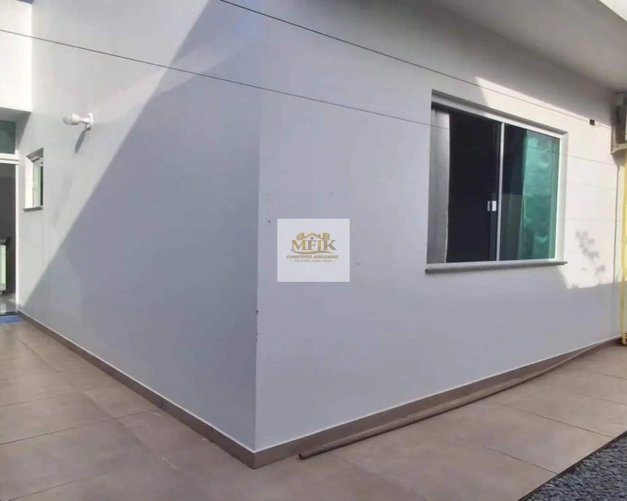 Imagem Casa com 94m² e 3 quartos à venda em Pontal do Sul