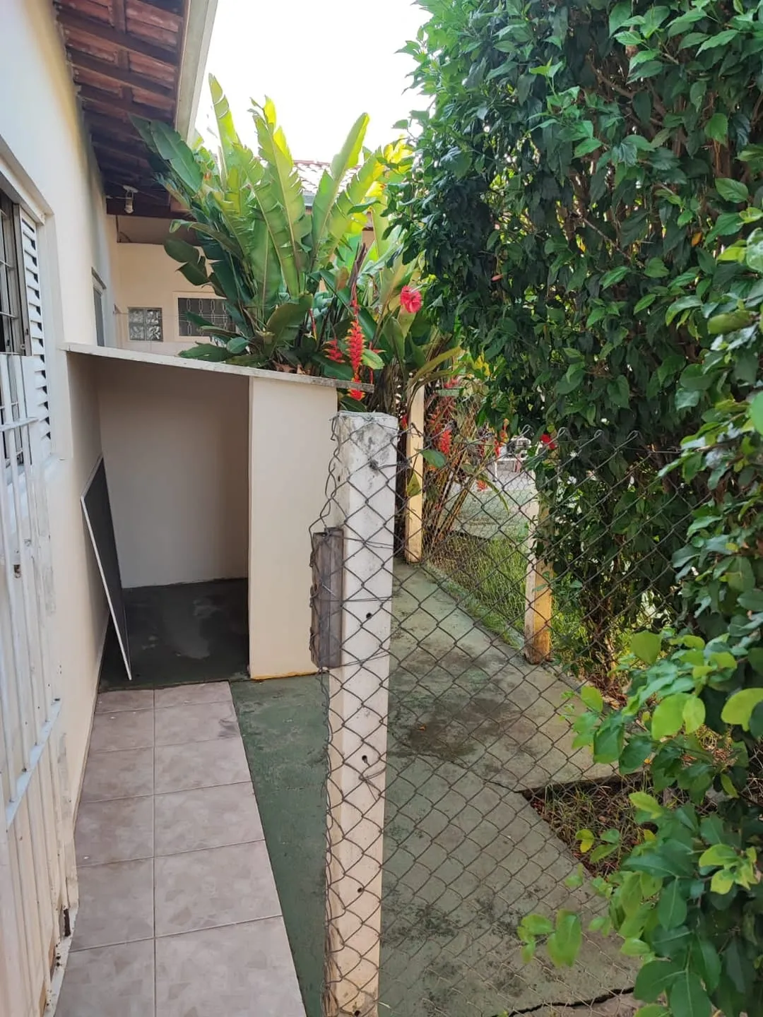 Imagem Casa à venda e locação 2 Quartos, 1 Suite, 2 Vagas, 250M², Residencial Campo Belo, Pindamonhangaba - SP