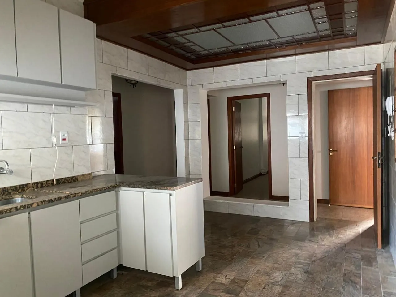 Imagem Apartamento a venda 3 dormitórios próximo aos Hospitais Moinhos de vento e Femina