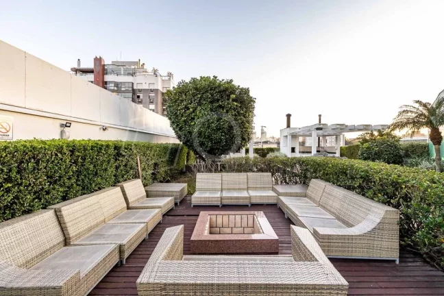 Imagem Apartamento para venda no bairro Três Figueiras em Porto Alegre