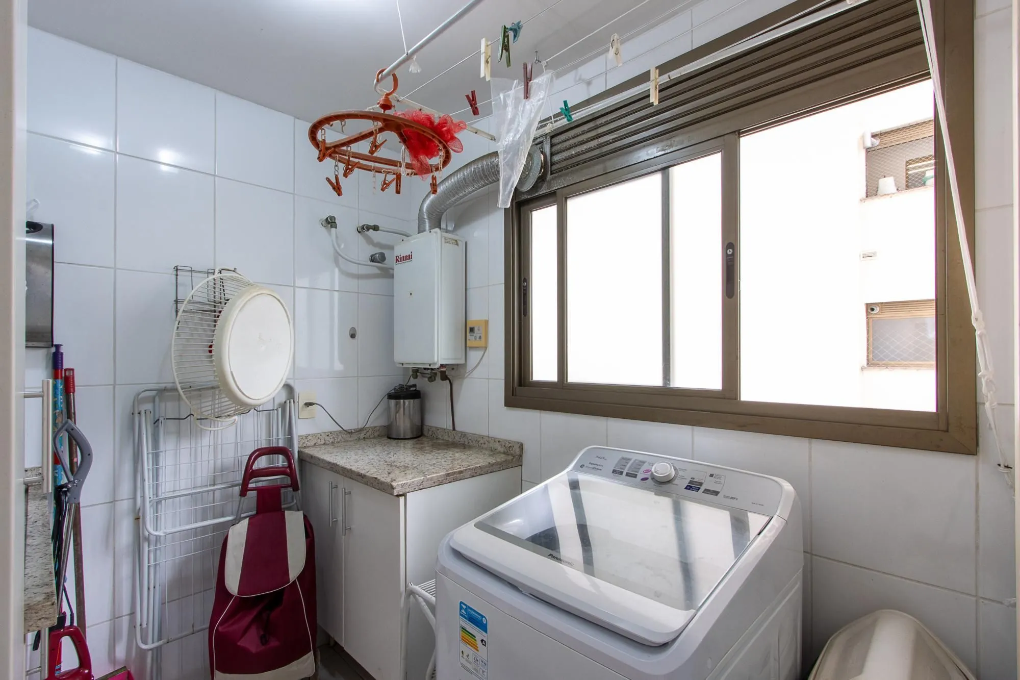 Imagem Apartamento 3 quartos, 139,64m² privativos, 2 vagas - Bairro Menino Deus