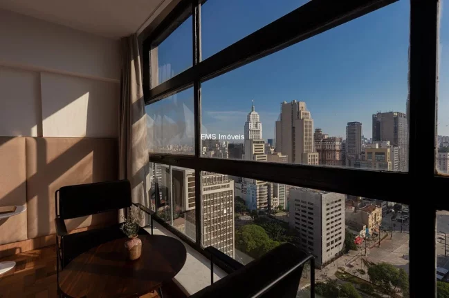 Imagem Apartamento à venda no Centro de SP: 1 quarto, 1 sala, 1 banheiro, 37m² de área. Venha conferir!