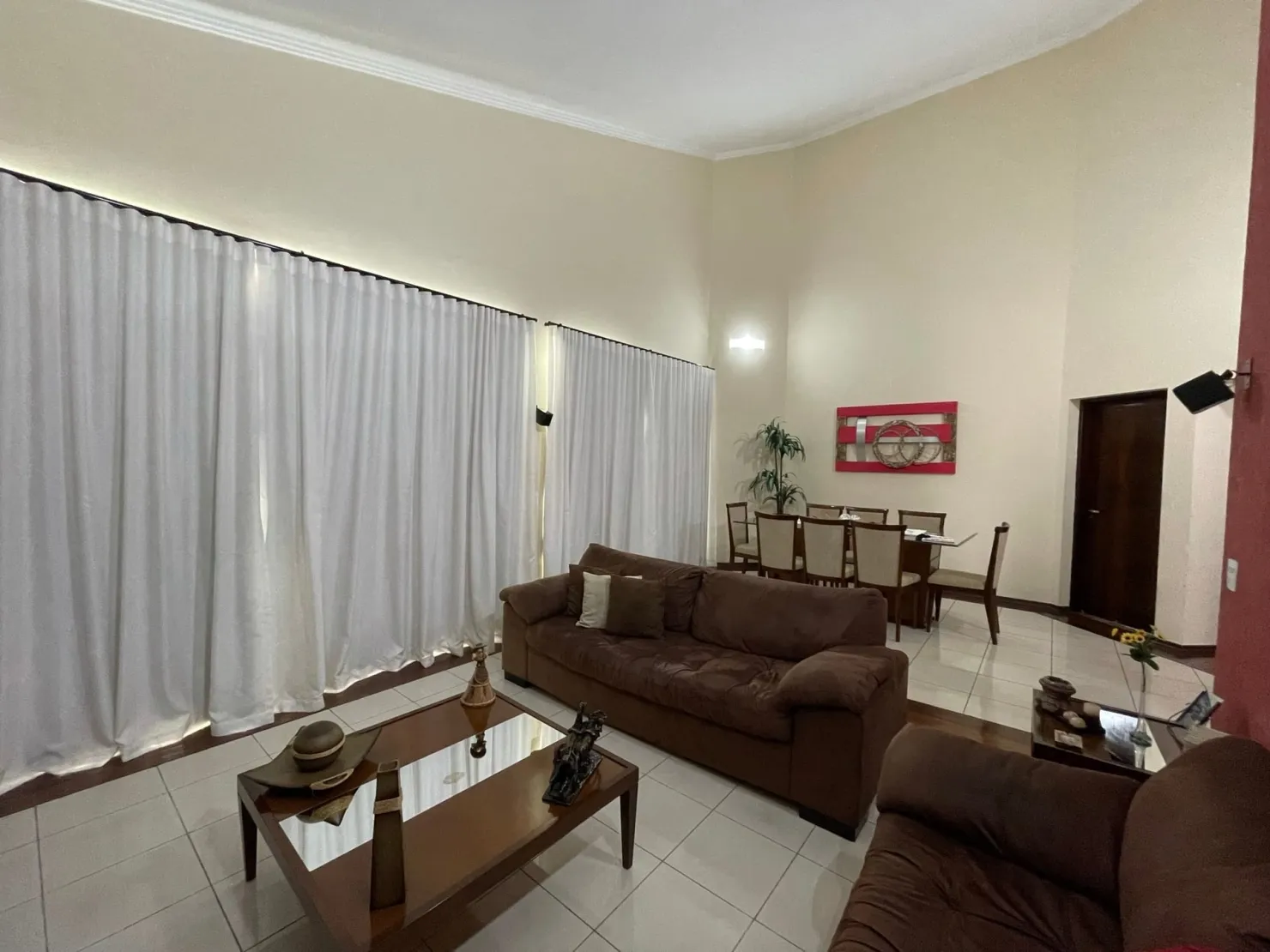 Imagem Casa à venda 3 Quartos, 1 Suite, 2 Vagas, 400M², Bel Recanto, Taubaté - SP