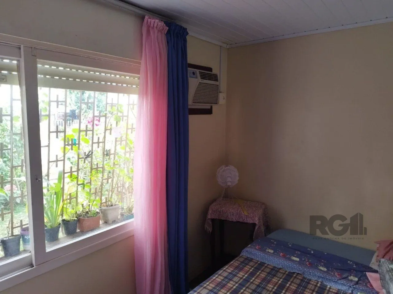 Imagem Casa 2 dormitórios, 2 vagas, Bairro Parque dos Maias