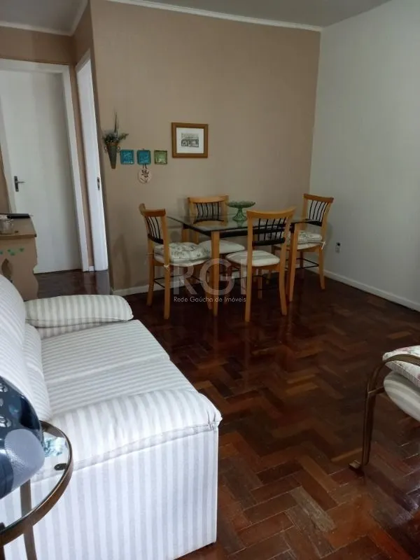 Imagem EXCELENTE Cobertura à venda no Jardim do Salso - Porto Alegre