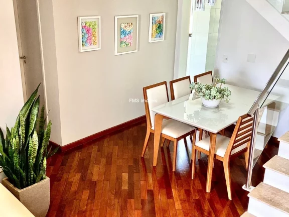 Imagem Apartamento de Luxo na Vila Hamburguesa: 3 quartos, 3 suítes, 3 salas, 5 banheiros e 4 vagas de garagem, 188m², São Paulo-SP.