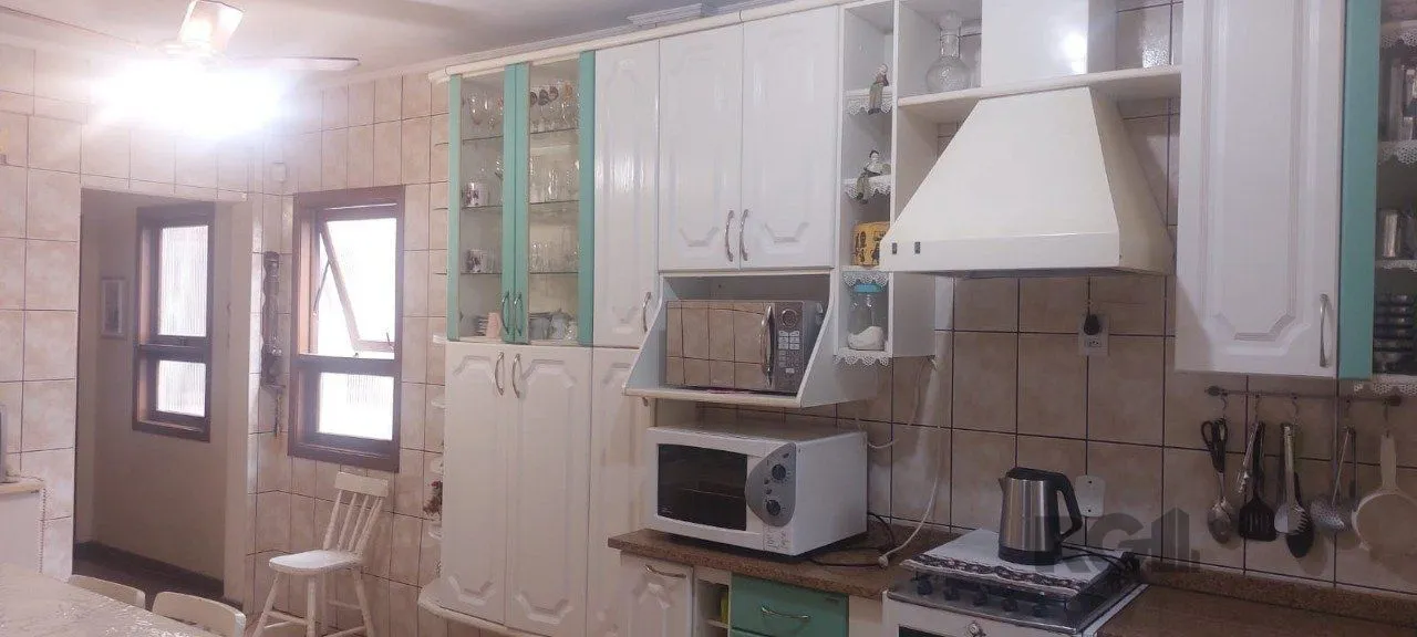 Imagem Casa 3 dormitórios à venda Medianeira Porto Alegre/RS