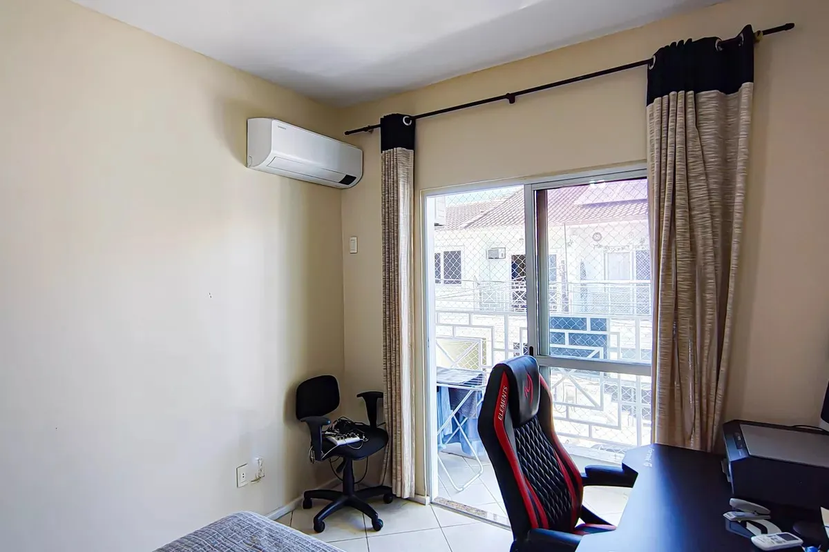 Imagem Casa em Condomínio para Venda, Jacarepaguá, 3 dormitórios, 1 suíte, 2 banheiros, 2 vagas
