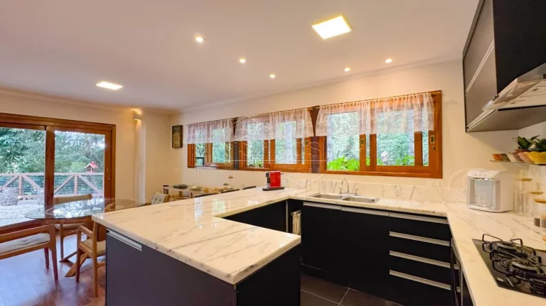 Imagem Casa de Condomínio em Campos do Jordão