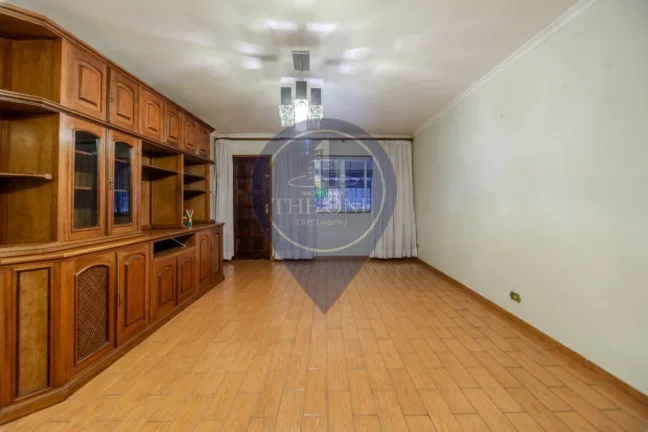 Imagem Imperdível oportunidade: Casa à venda em São Paulo-SP, Bosque da Saúde, 2 quartos, 2 salas, 4 banheiros, 2 vagas, 144m².