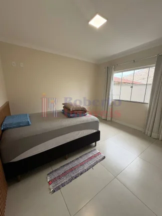 Imagem Casa Residencial para Venda no Centro do Bairro Itapema Do Norte