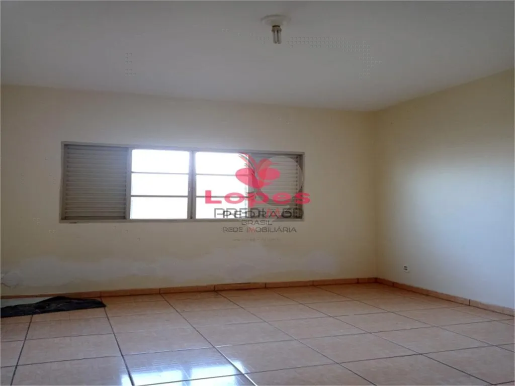 Imagem Casa de 3 quartos, 198m² no bairro Parque Residencial Rondon, em Lençóis Paulista