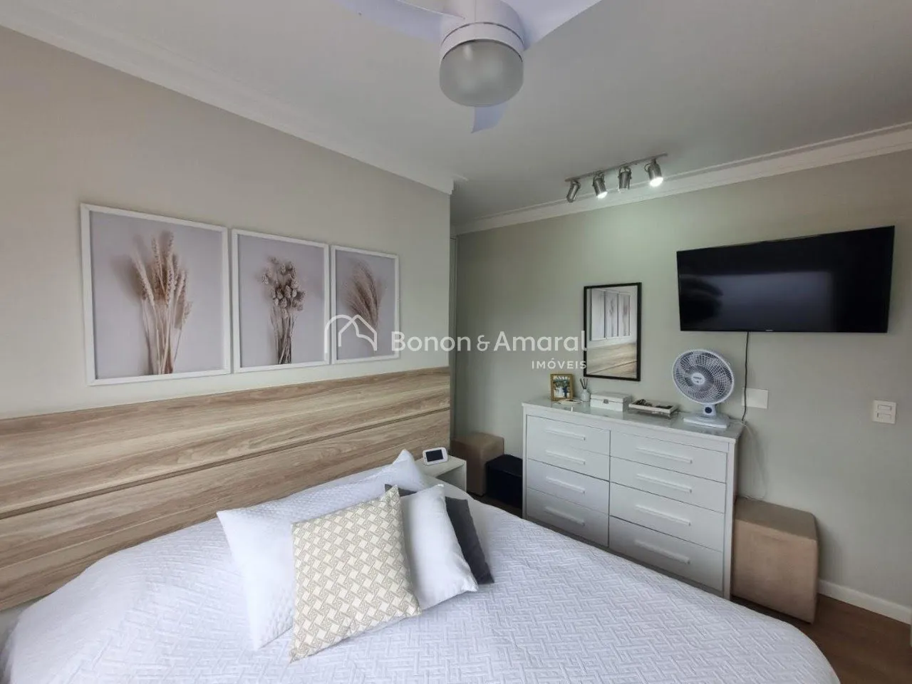 Imagem Apartamento à Venda - Taquaral, Campinas | 2 Dormitórios (1 Suíte)
