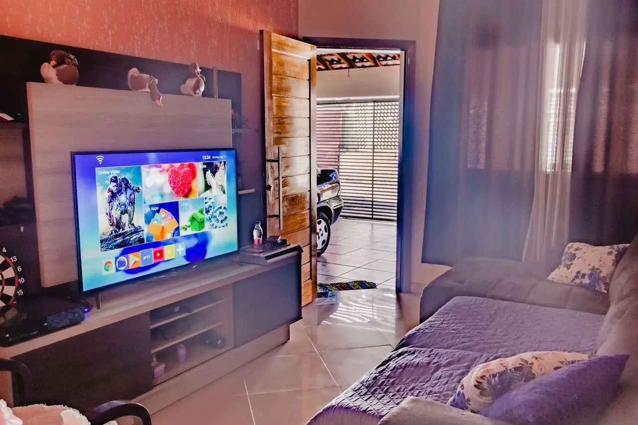 Imagem Casa à venda em Sorocaba-SP, Jardim São Guilherme: 3 quartos, 1 suíte, 1 sala, 3 banheiros, 2 vagas de garagem, 130m².