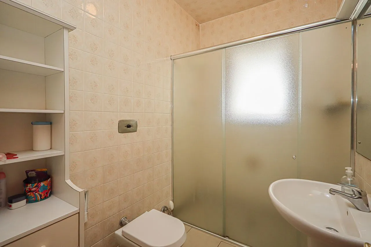 Imagem Casa à venda, 3 dormitórios, 316m², 4 vagas de garagem, Bairro São Geraldo