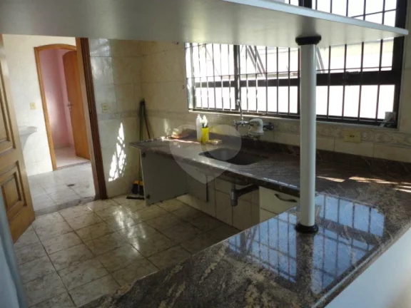 Imagem Casa à venda com 3 quartos, sendo 3 suítes, em Butantã, São Paulo - SP