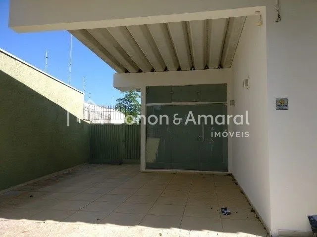 Imagem Casa Comercial - Venda e Locação - Nova Campinas!