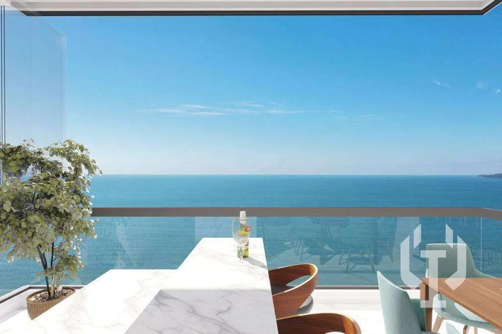 Imagem Apartamento frente mar com 3 suítes em Balneário Perequê