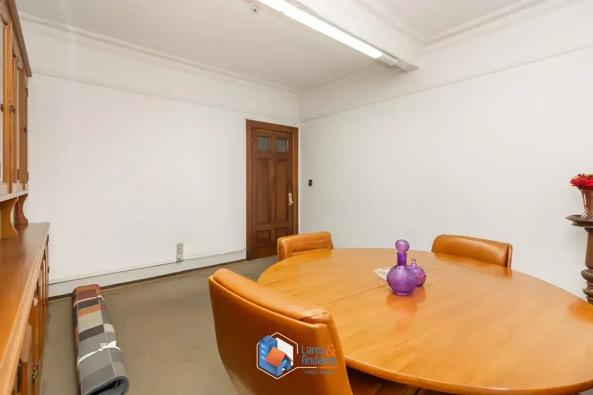 Imagem Conjunto comercial para venda em República, 200m²