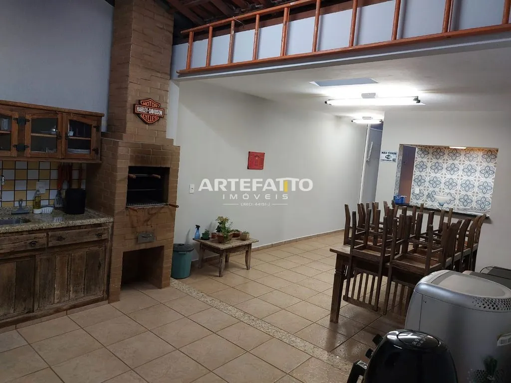 Imagem Casa com 3 quartos, 201m2, no bairro Prolongamento Jardim Ângela Rosa