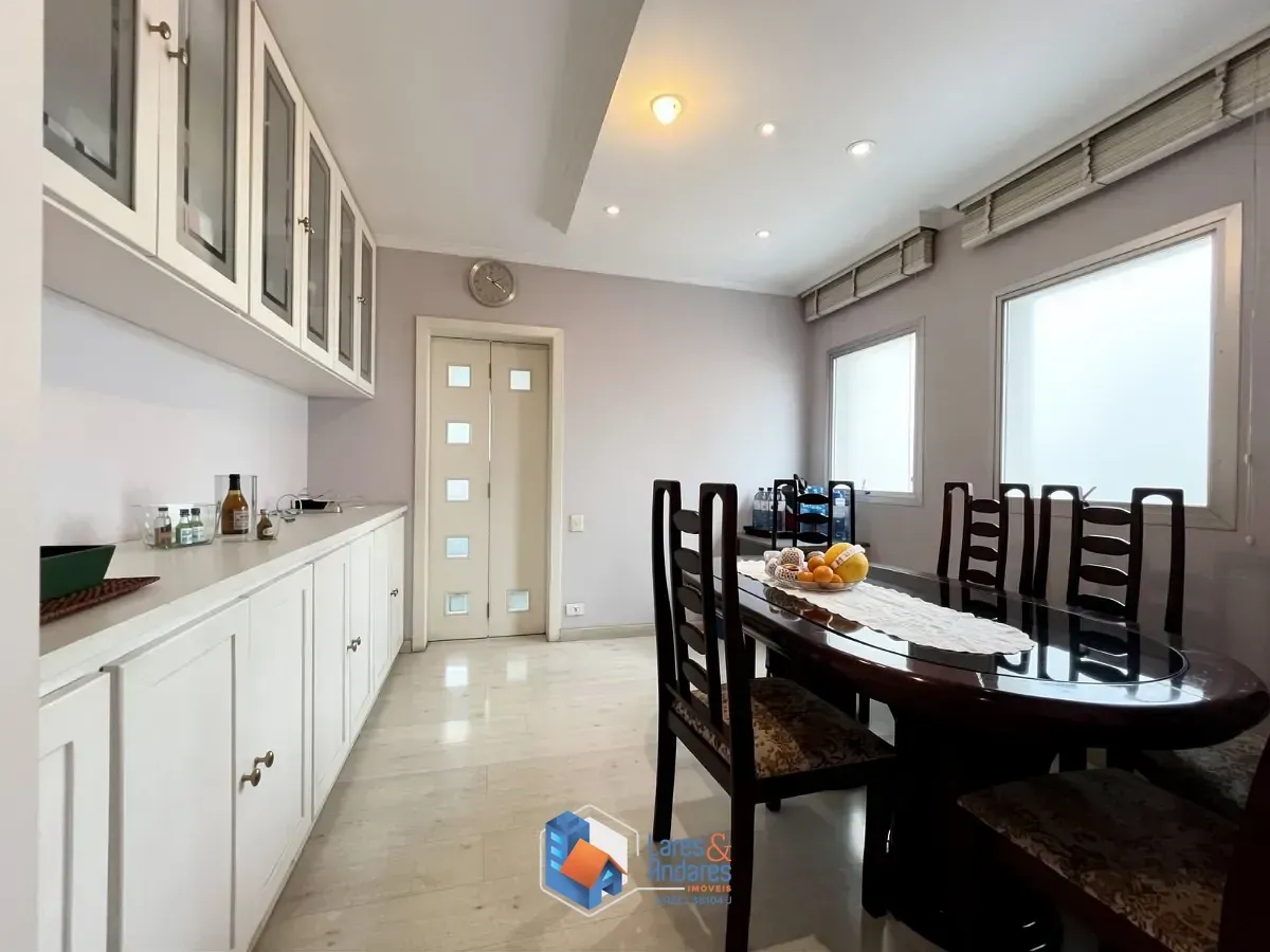 Imagem Apartamento para venda em Aclimação com 3 quartos, sendo 3 suítes, 198m²