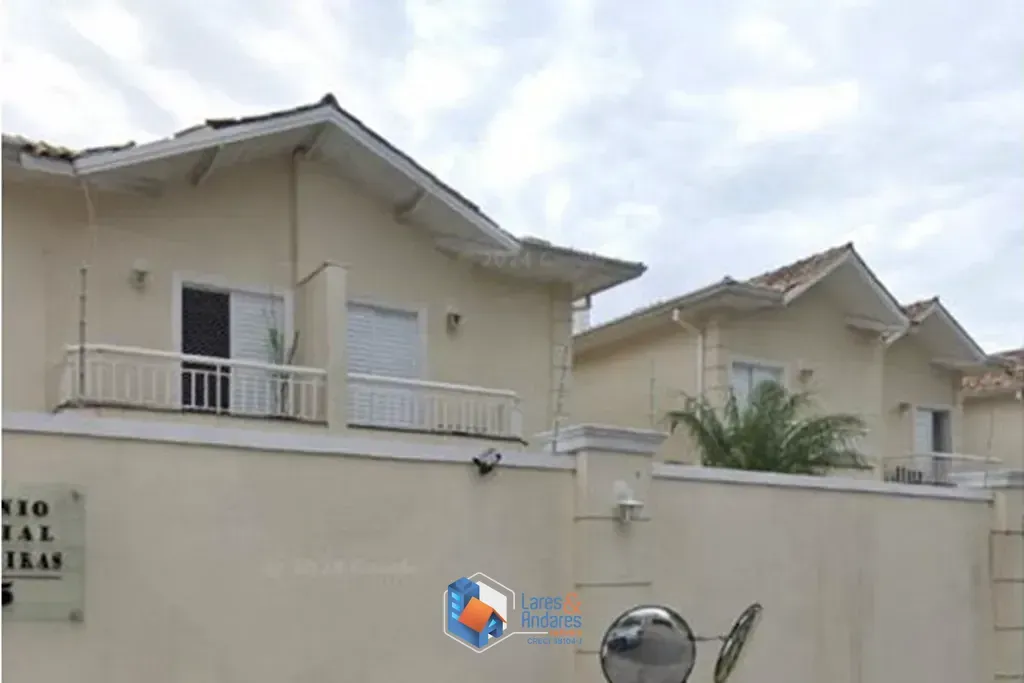 Foto do imóvel Casa em Condomínio à venda 3 Quartos 3 Suites 4 Vagas 229M² Jardim Londrina São Paulo - SP em Rua Doutor Martins de Oliveira
