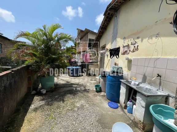 Imagem TERRENO COM 2 CASAS, 2 QUARTOS, 1 WC, ÁREA DE SERVIÇO E QUINTAL