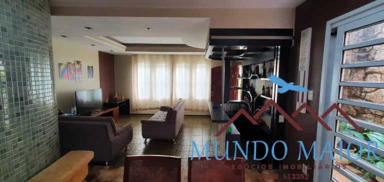 Imagem Casa terreá 331 m - 3 dormes - 4 vagas - 1 suíte - varanda gourmet - SCS!!