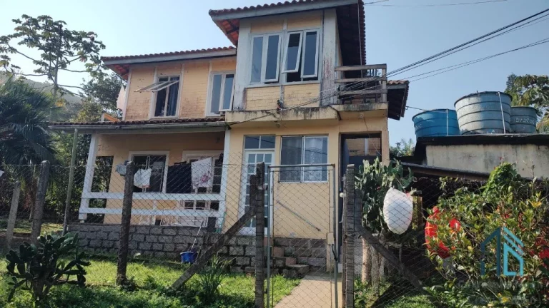 Foto do imóvel Terreno a venda 12.000 mil m², Bairro Sambaqui em Florianópolis SC