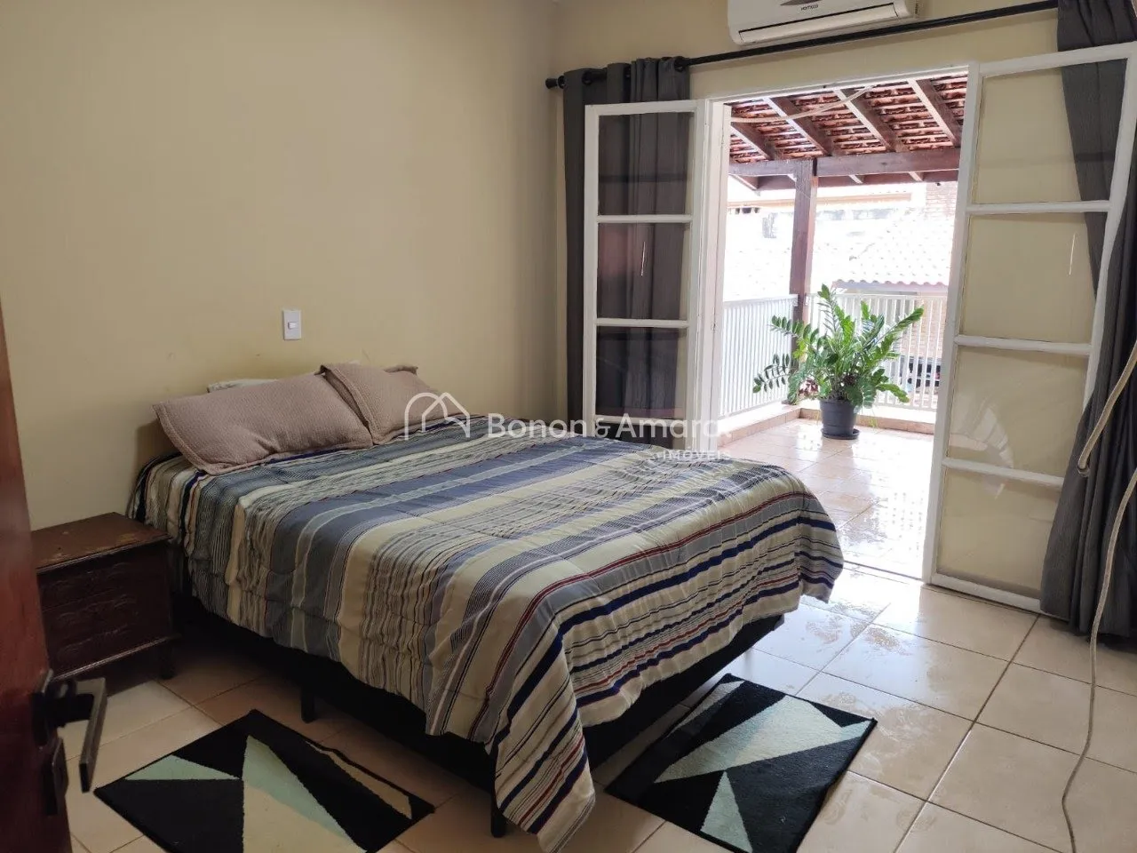 Imagem Casa à Venda no Jardim Santa Genebra - Campinas/SP