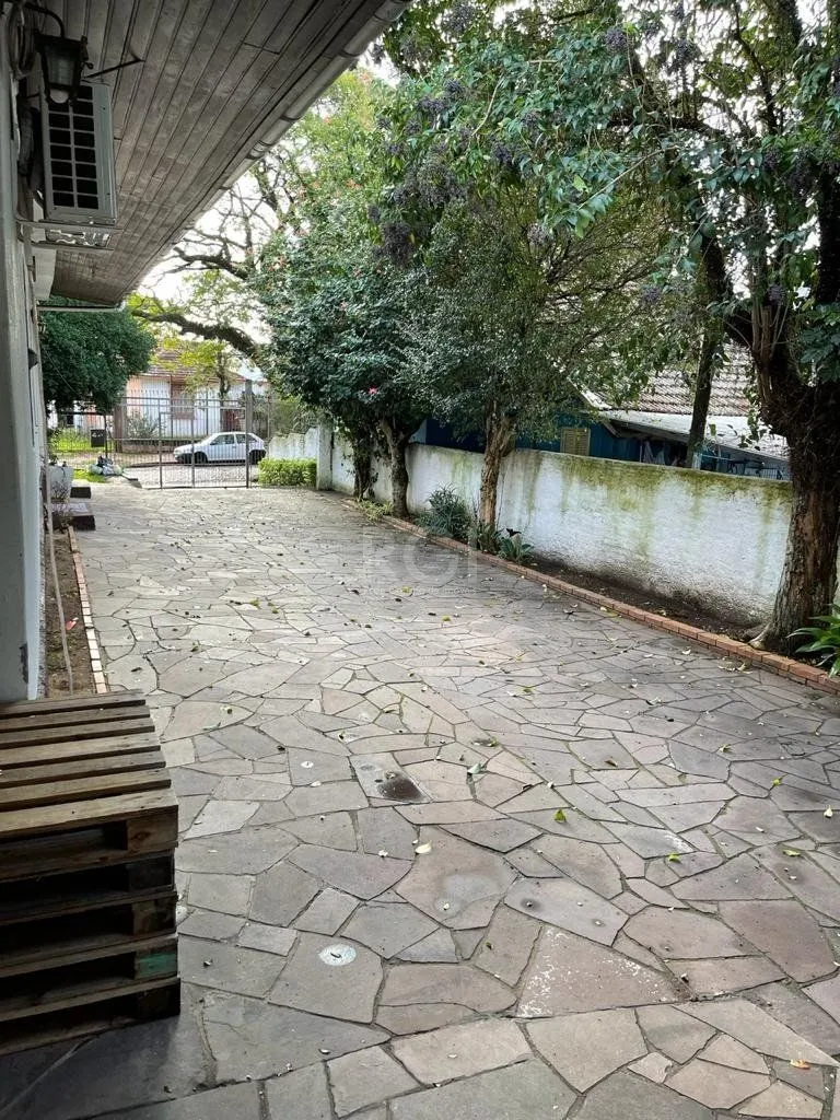 Imagem Casa para Venda - 594m², 2 dormitórios, 6 vagas - Vila João Pessoa