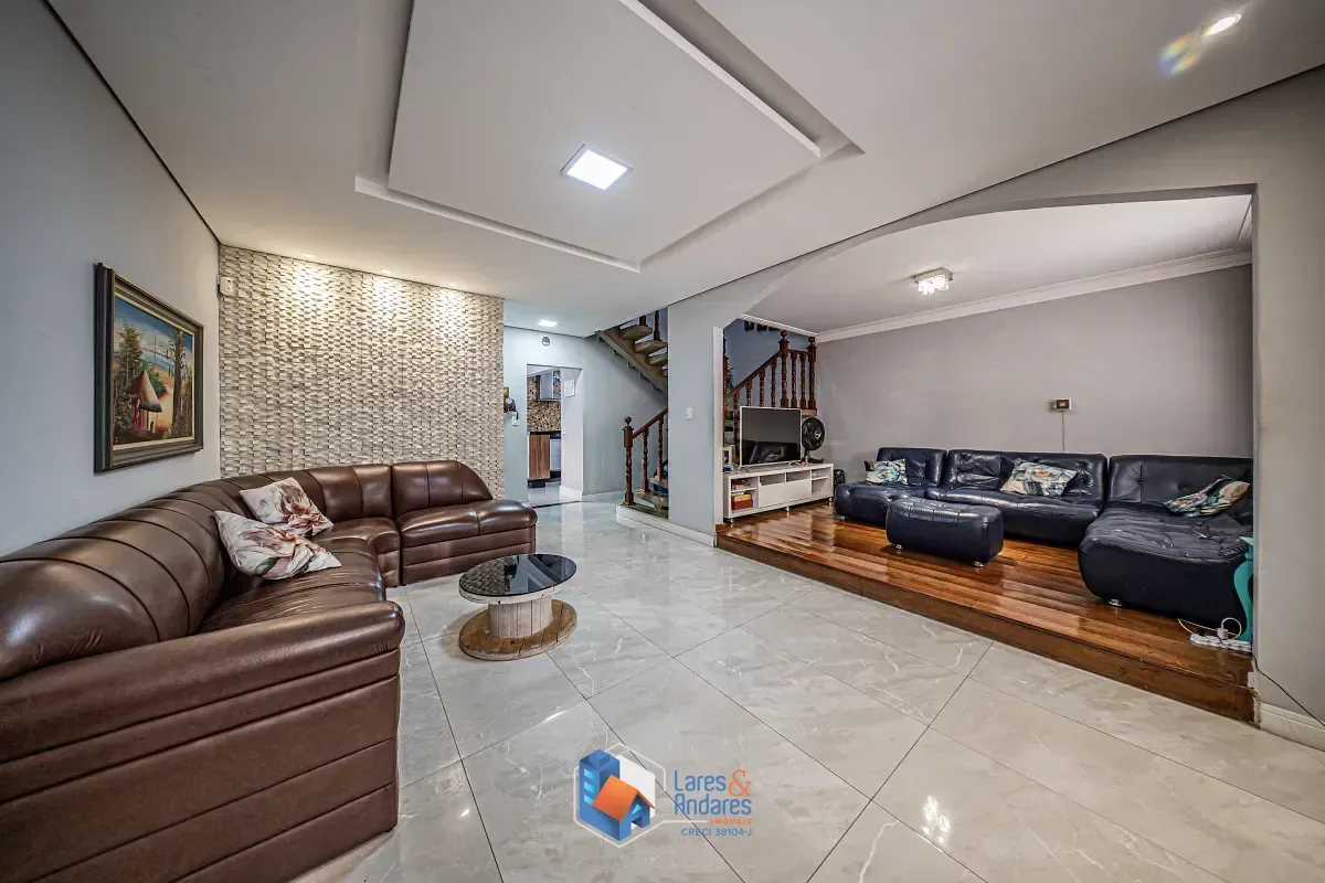 Imagem Sobrado para venda em Vila Almeida com 4 quartos, sendo 1 suíte, 157m²