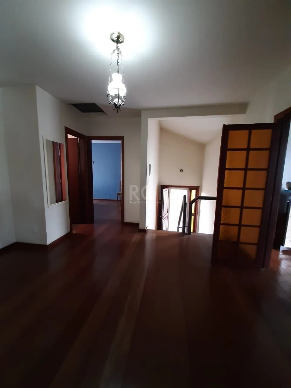 Imagem Casa para Venda - 262.02m², 3 dormitórios, sendo 1 suites, 6 vagas - Auxiliadora