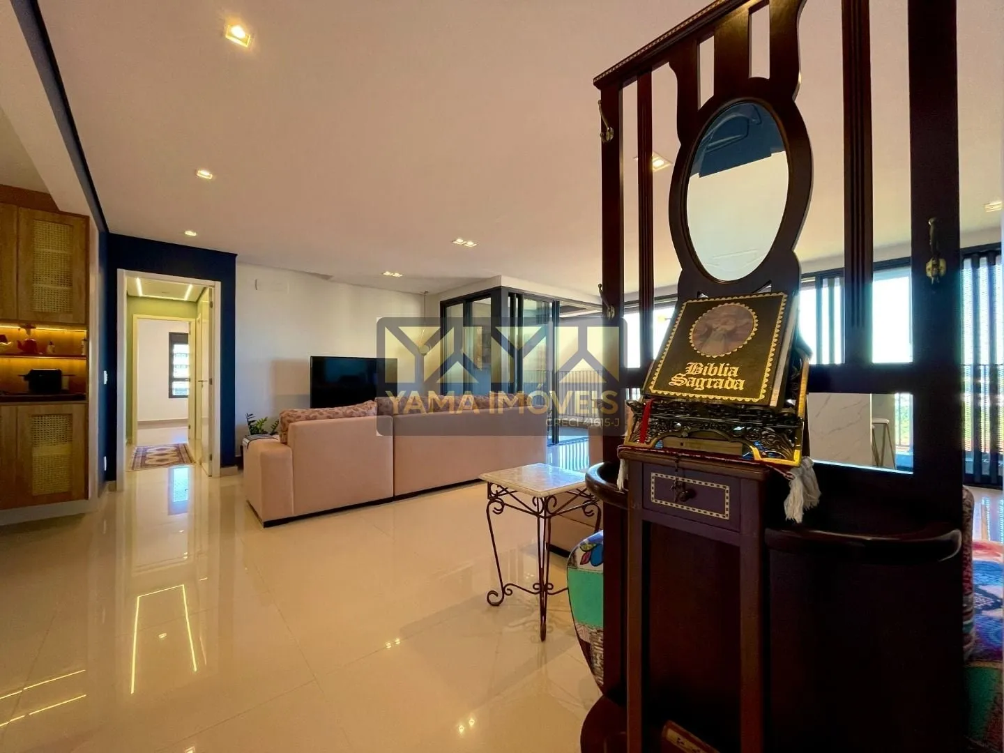 Imagem Perspective - Edifício Perspective Apto no 26 andar com uma vista incrível, pronto pra morar. Na configuração 3 suítes (1 máster com closet e Jacuzzi) 3 vagas