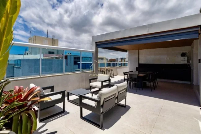 Imagem Excelente cobertura alto padrão vista mar com três quartos home theater a venda em Alphaville l