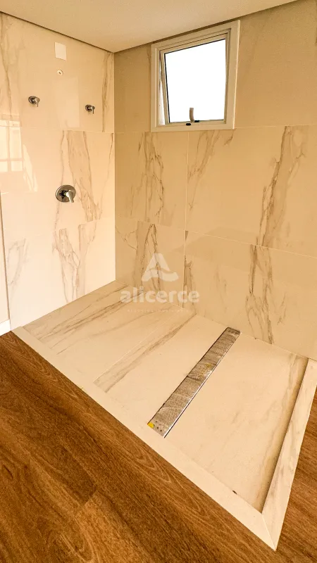 Imagem Apartamento à venda com 3 quartos 3 suítes, 104,39m² em Ingleses do Rio Vermelho Florianópolis