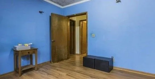 Imagem Casa sobrado no bairro Auxiliadora de 5 dormitórios e 4 vagas