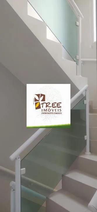 Imagem VENDA DE SOBRADO NO SCAFFID II, EM ITAQUAQUECETUBA/SP, 150m² com 2 suítes, salas amplas, cozinha planejada, quintal e 03 vagas. CONSULTE-NOS.