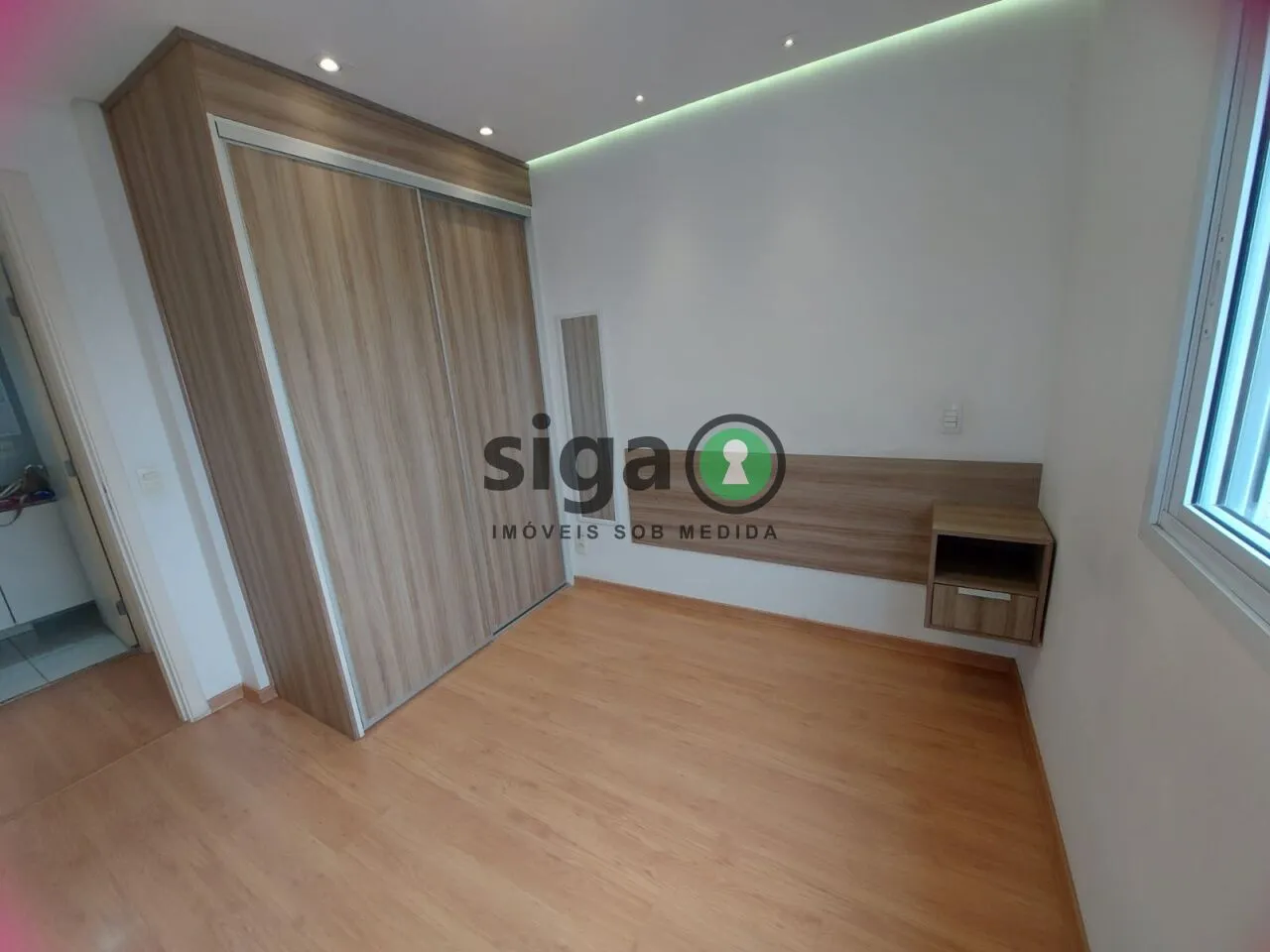 Imagem Apartamento para alugar com 01 dormitório e vaga- Square 2