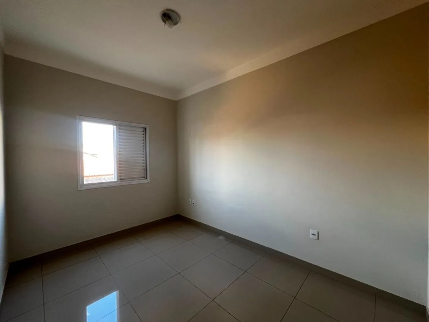 Imagem Apartamento com 2 dormitórios à venda, 60 m² por R$ 330.750,00 - Jardim América - Patos de Minas/MG